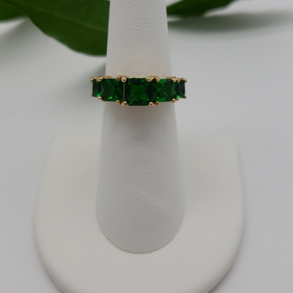 14k Stamped Gold Emerald Ring Wedding Engagement - Picture 2 of 4
